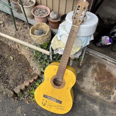 ギターをお買取りさせて頂きました。