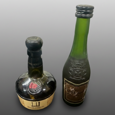 高級ブランデーミニチュアボトル「ダンヒル オールドマスター」「 カミュ ナポレオン」をお買取りさせていただきました。