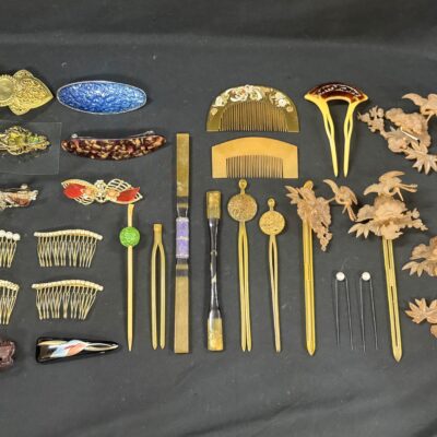 髪飾りをお買取りさせて頂きました。