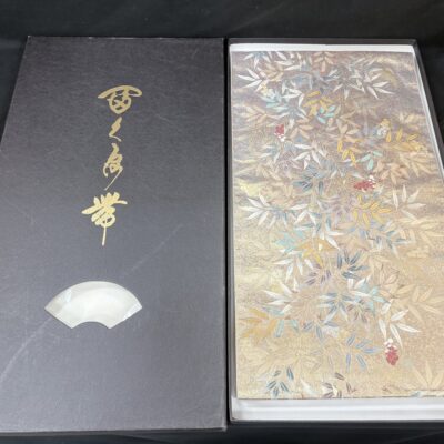 帯をお買取りさせて頂きました。