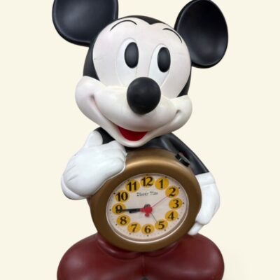 Disney Time ミッキーマウス おしゃべり置時計をお買取りさせて頂きました。