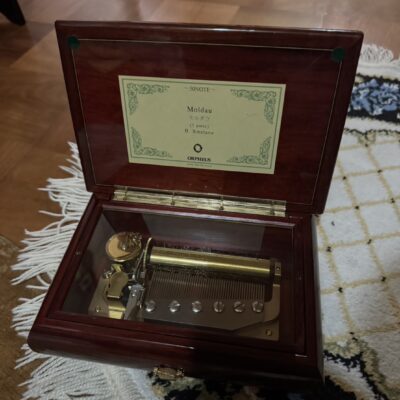 ORPHEUS（オルフェウス)のオルゴールをお買取りさせて頂きました。